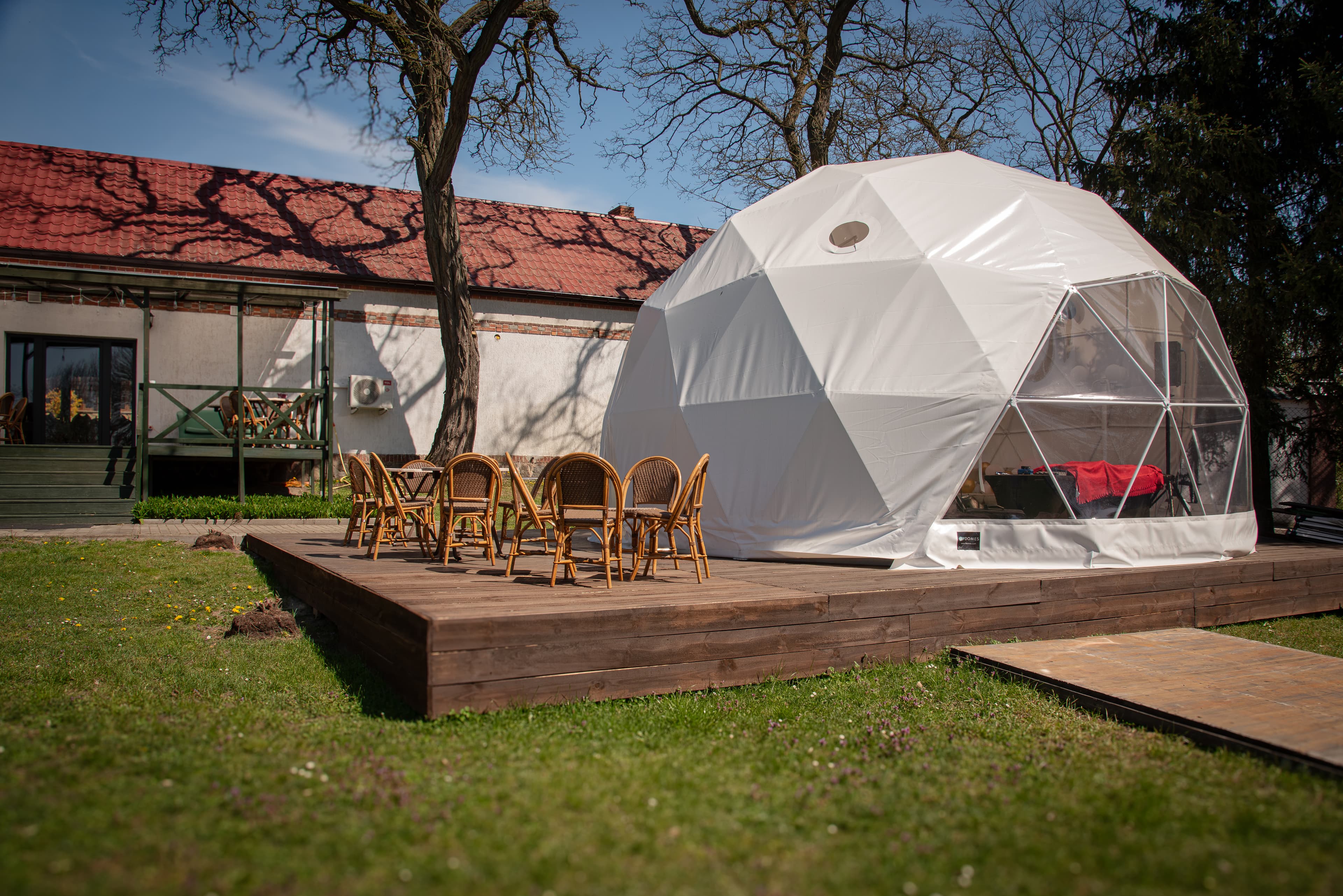 Kopuła glamping przy Warcie